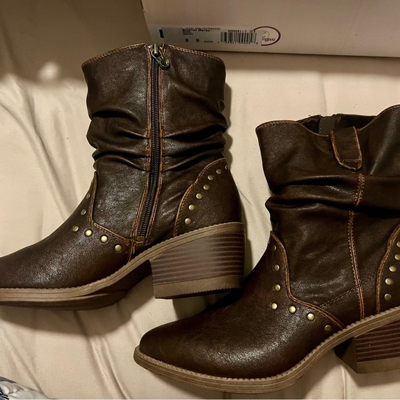Blowfish Shoes - Blowfish Malibu Women's Rebel Western Boots.
